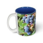 Tasse Bleuets du Lac-Saint-Jean – Bleuets sur leur feuillage
