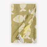 Serviette à motifs de poissons – Lime et kaki – Pokoloko