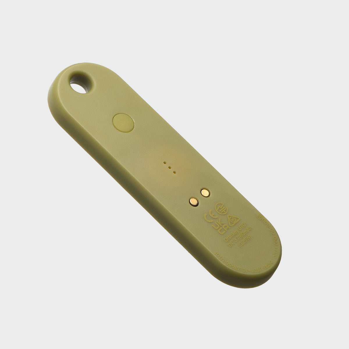 Traceur universel Orbitkey — pistache — face arrière et contacts de recharge