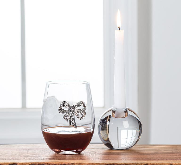 Verre à vin sans pied à boucle bijou Abbott — mise en situation