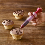 Décoration de petits gâteaux avec le crayon à pâtisserie Trudeau