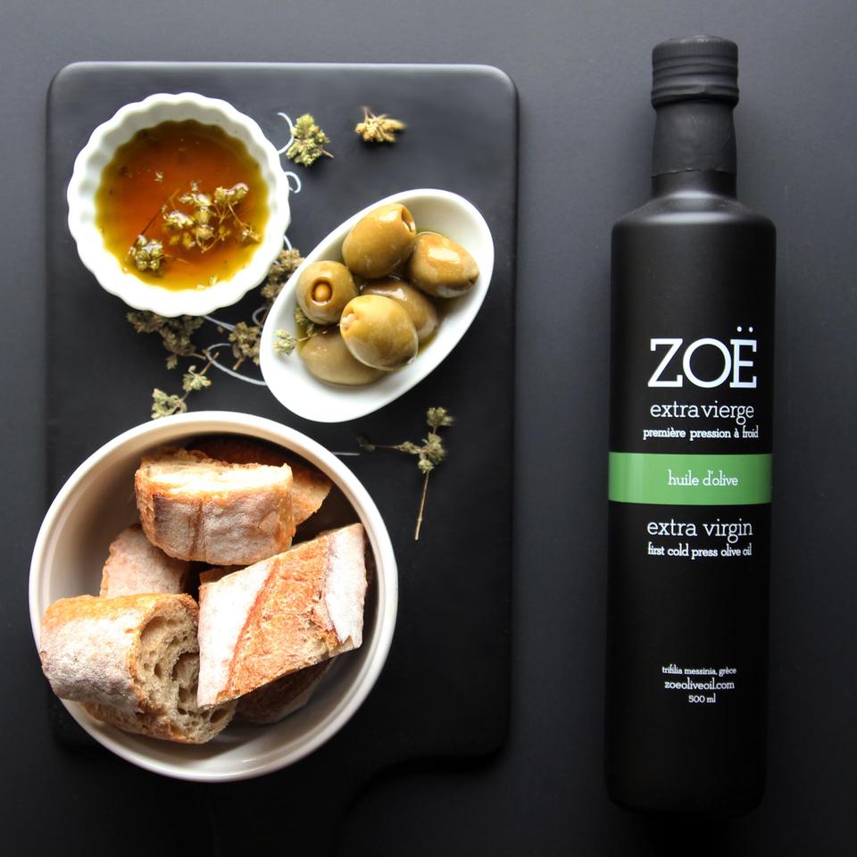 Huile d’olive extra vierge Zoé – 500 ml – suggestion de présentation